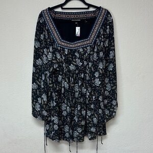 Easel NWT Floral Long Sleeve Dress with Embroidered Neckline size M